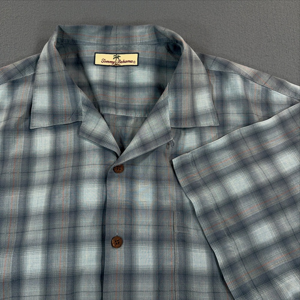 Tommy Bahama Mens Blue Grey Plaid Camp Collar Short Sleeve Button Down Shirt L
